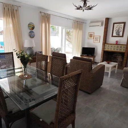 Paradise - Kaisaras Βίλα